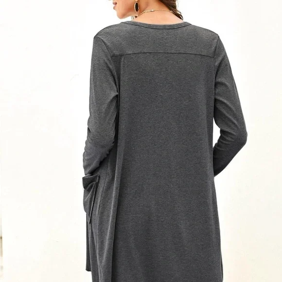 • oversized charcoal cardigan by alaster queen • - Picture 3 of 7